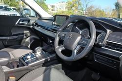 2024 Mitsubishi Outlander ES ZM MY24 White