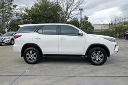 2022 Toyota Fortuner GX GUN156R 4X4 Dual Range Frosted White