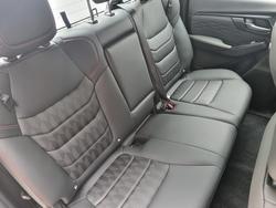 2025 Isuzu
D-MAX