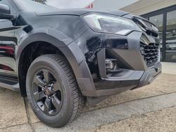 2025 Isuzu
D-MAX