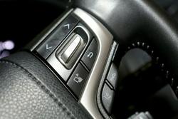 2022 Toyota
Landcruiser Prado VX