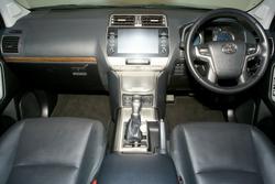 2022 Toyota
Landcruiser Prado VX