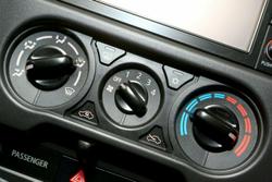 2020 Mitsubishi
                Triton GLX