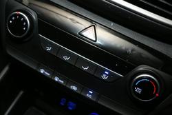 2019 Hyundai
                Tucson Active