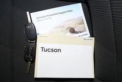 2019 Hyundai
                Tucson Active