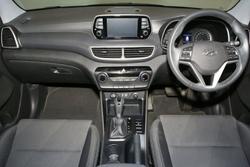 2019 Hyundai
                Tucson Active