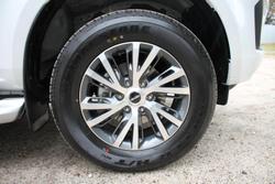 2024 Isuzu D-MAX LS-U