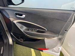 2017 Hyundai
Santa Fe Active