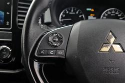 2019 Mitsubishi Outlander ES ZL MY19 AWD White