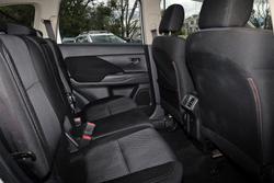 2019 Mitsubishi Outlander ES ZL MY19 AWD White