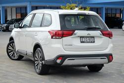 2019 Mitsubishi Outlander ES ZL MY19 AWD White