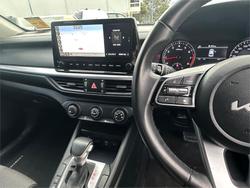 2023 KIA
CERATO SPORT