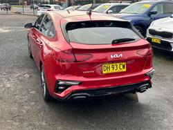 2023 KIA
CERATO SPORT