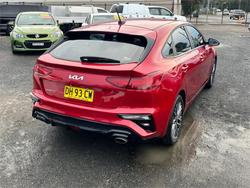 2023 KIA
CERATO SPORT