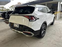 2022 Kia
Sportage SX