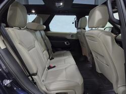 2018 Land Rover
Discovery SD6 HSE