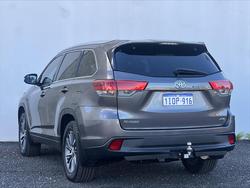 2018 Toyota
                Kluger GXL
