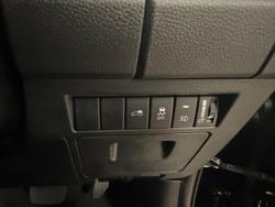 2024 Isuzu
D-MAX BLADE