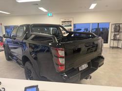 2024 Isuzu D-MAX BLADE