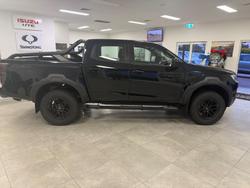 2024 Isuzu
D-MAX BLADE