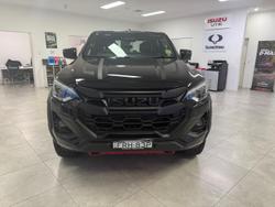 2024 Isuzu
D-MAX BLADE