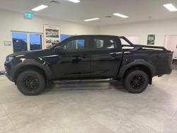 2024 Isuzu
D-MAX BLADE