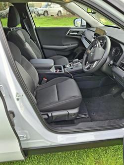 2024 Mitsubishi Outlander LS