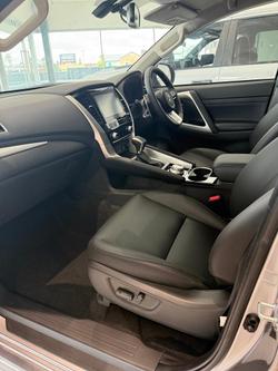 2024 Mitsubishi Pajero Sport GLS