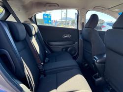 2017 Honda
HR-V VTi