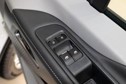 2024 LDV
Deliver 7