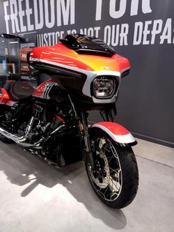 2024 Harley-Davidson CVO Street Glide 121 (FLHXSE) Touring Orange
