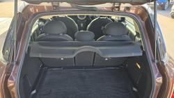 2014 MINI
Countryman Cooper D