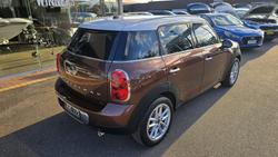 2014 MINI
Countryman Cooper D