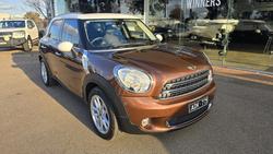 2014 MINI
Countryman Cooper D