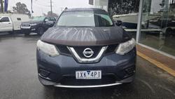 2015 Nissan
                X-TRAIL ST