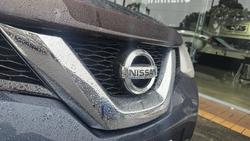 2015 Nissan
                X-TRAIL ST
