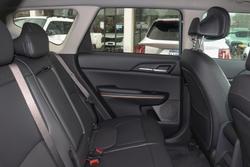 2025 Kia
EV5 Earth