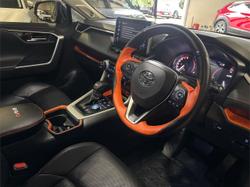 2020 Toyota
RAV4 Edge