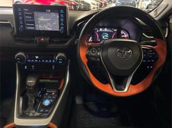 2020 Toyota
RAV4 Edge