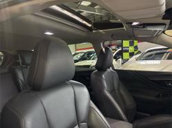 2022 Subaru
Outback AWD Touring