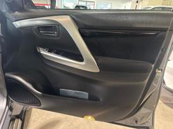 2018 Mitsubishi
Pajero Sport GLX