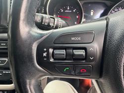 2017 Kia Carnival Platinum