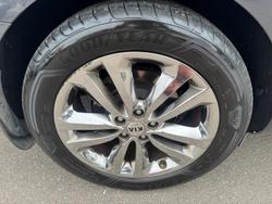 2017 Kia Carnival Platinum