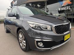 2017 Kia Carnival Platinum