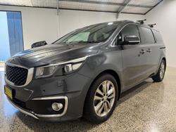 2017 Kia Carnival Platinum