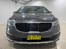 2017 Kia Carnival Platinum