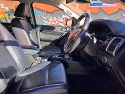 2021 Ford
Everest Sport