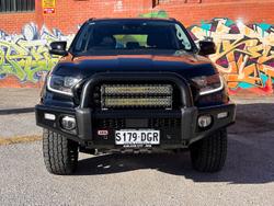 2021 Ford
Everest Sport