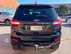 2021 Ford
Everest Sport