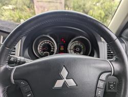 2020 Mitsubishi Pajero Exceed NX MY21 4X4 Dual Range Warm White